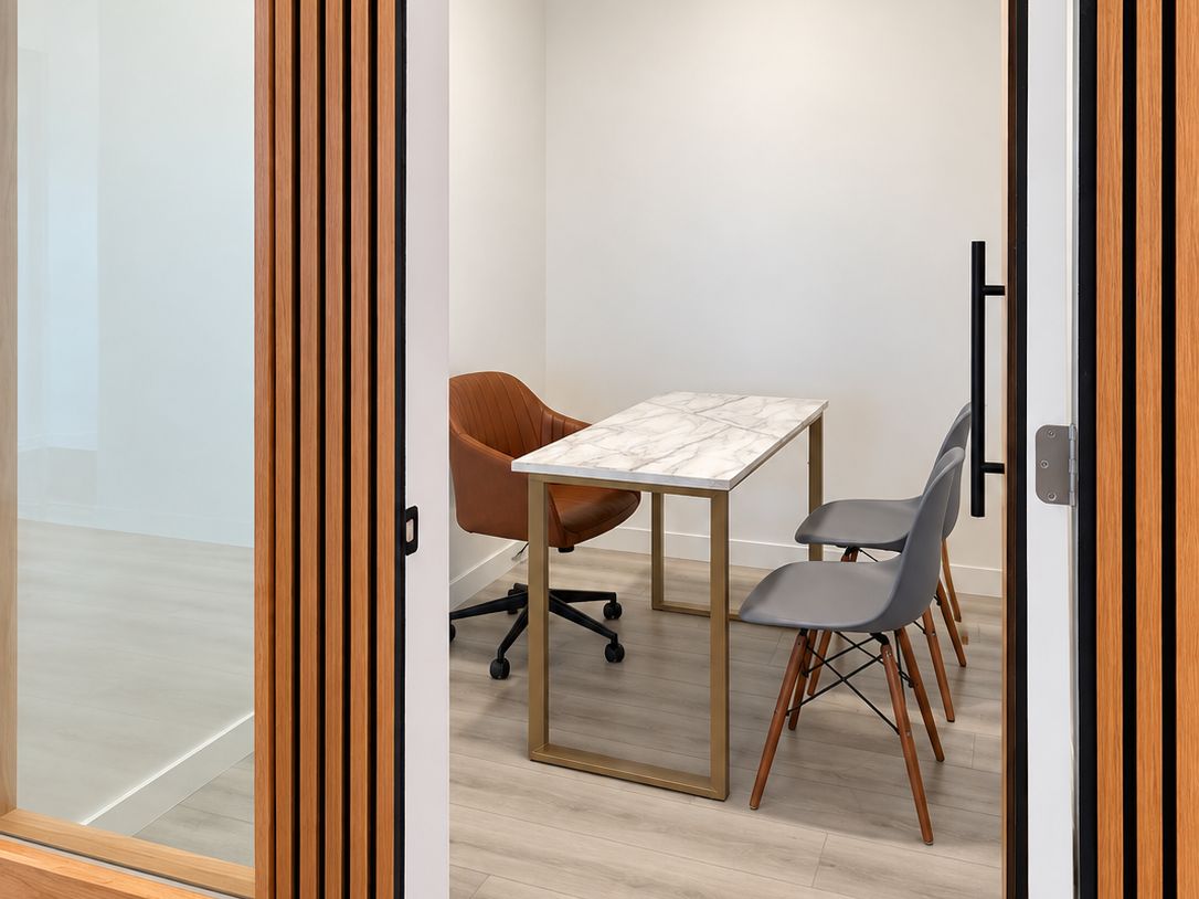 Private office photo